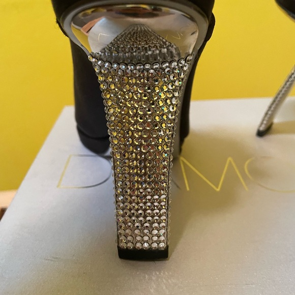 Stuart Weitzman Diamond Heel Ankle strap Heels Size 36 1/2 - Picture 5 of 8